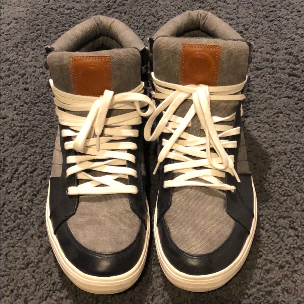 H&M Sneakers